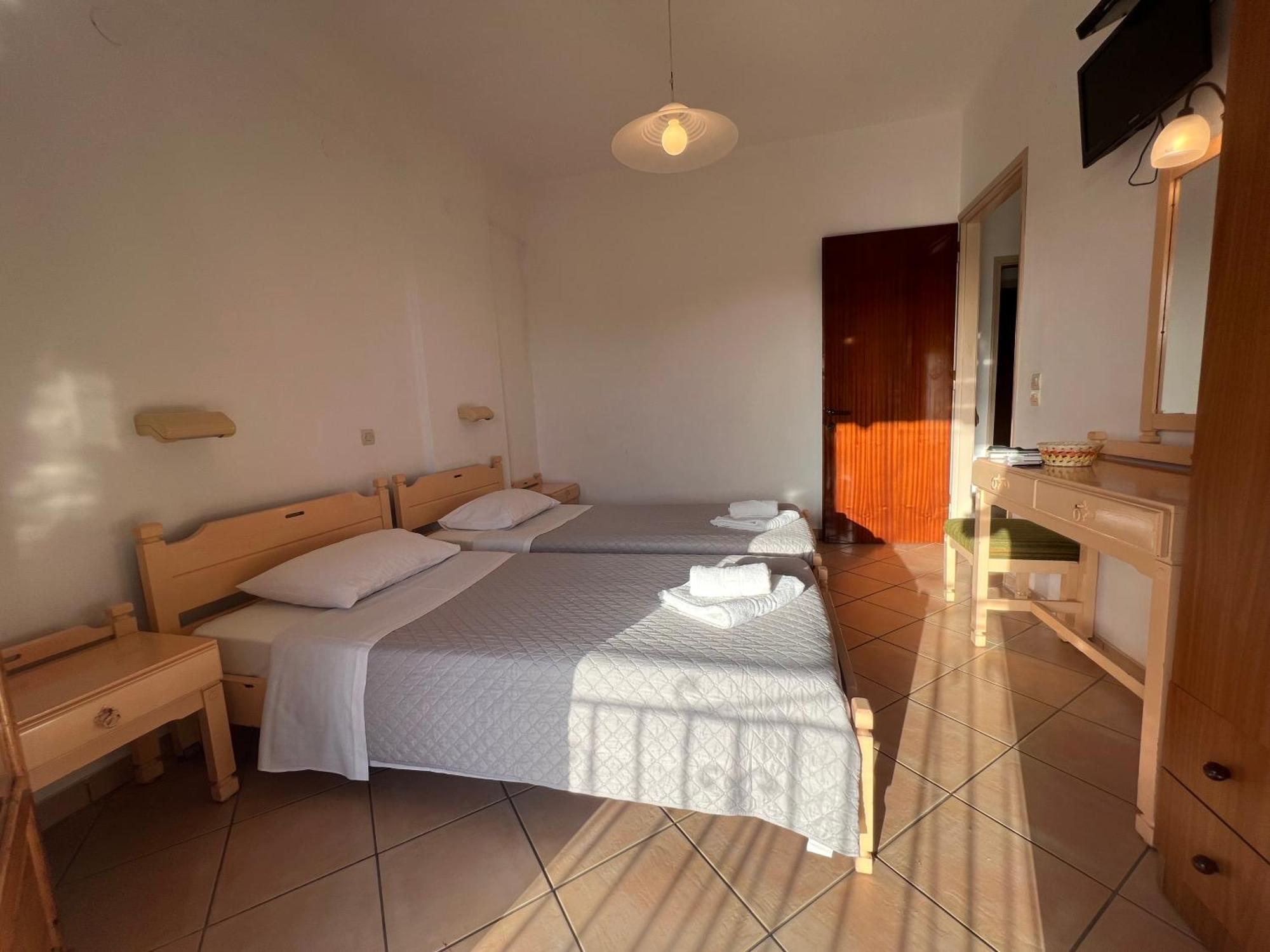 Villa Rebecca Agios Gordios  Exterior photo